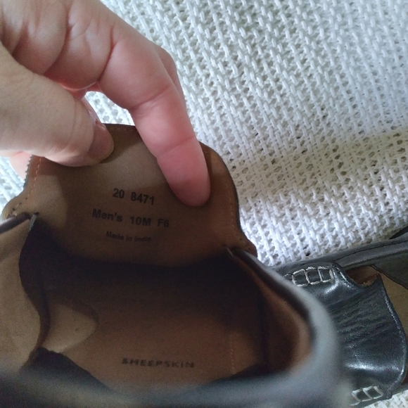 Johnston & Murphy sheepskin loafers 10M - Picture 4 of 5